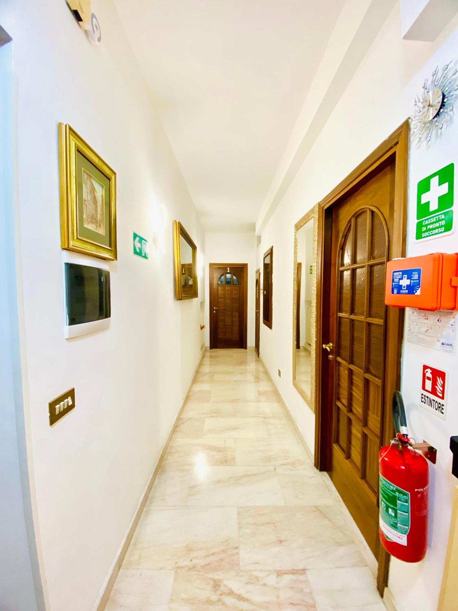Tawhid Accomodation 罗马 外观 照片